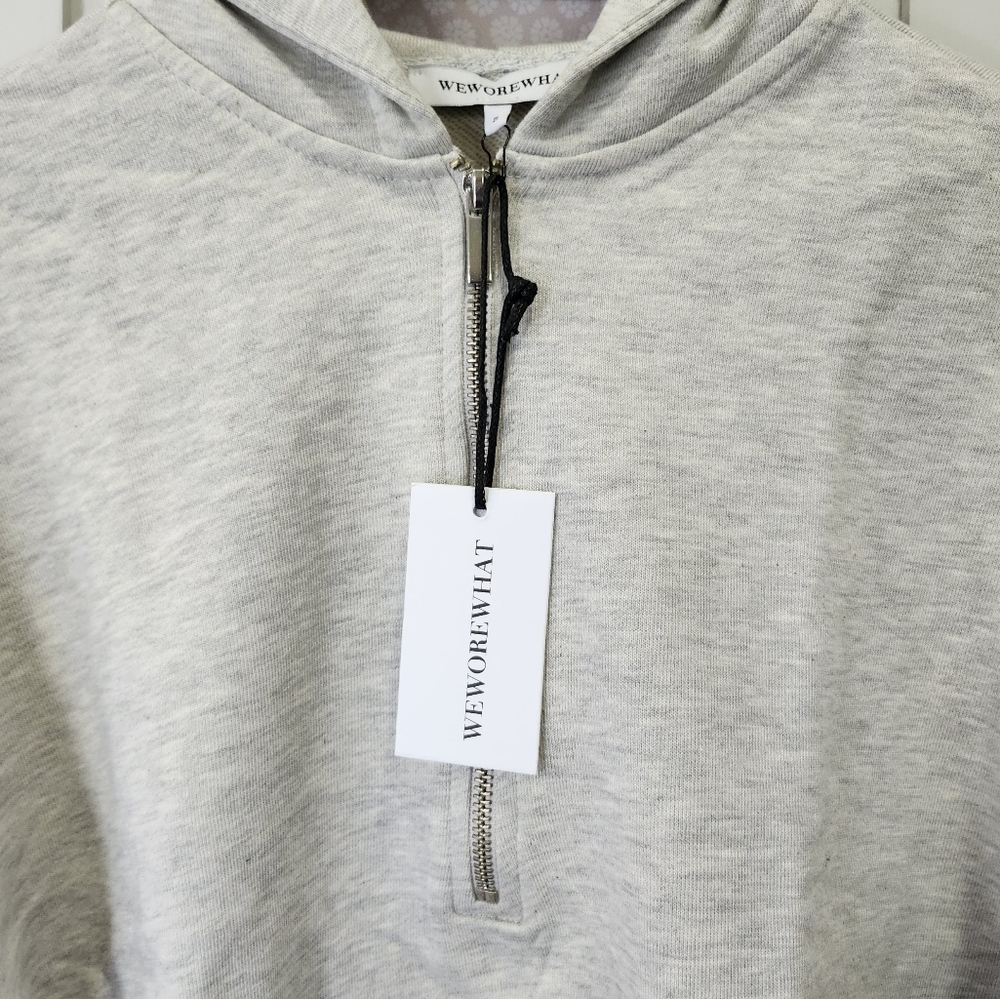REVOLVE WeWoreWhat Size Medium Cropped Half Zip‎ Hoodie Heather Grey NWT - Picture 7 of 10